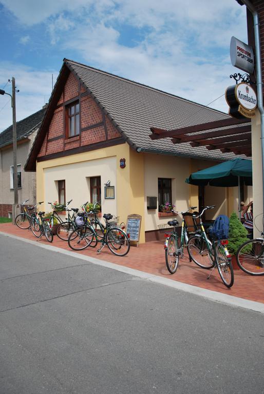Gasthof Zum Slawen Vetschau Exterior foto